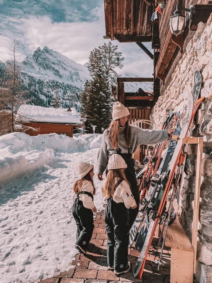 Mountain Hostel Gimmelwald Wengen Luaran gambar
