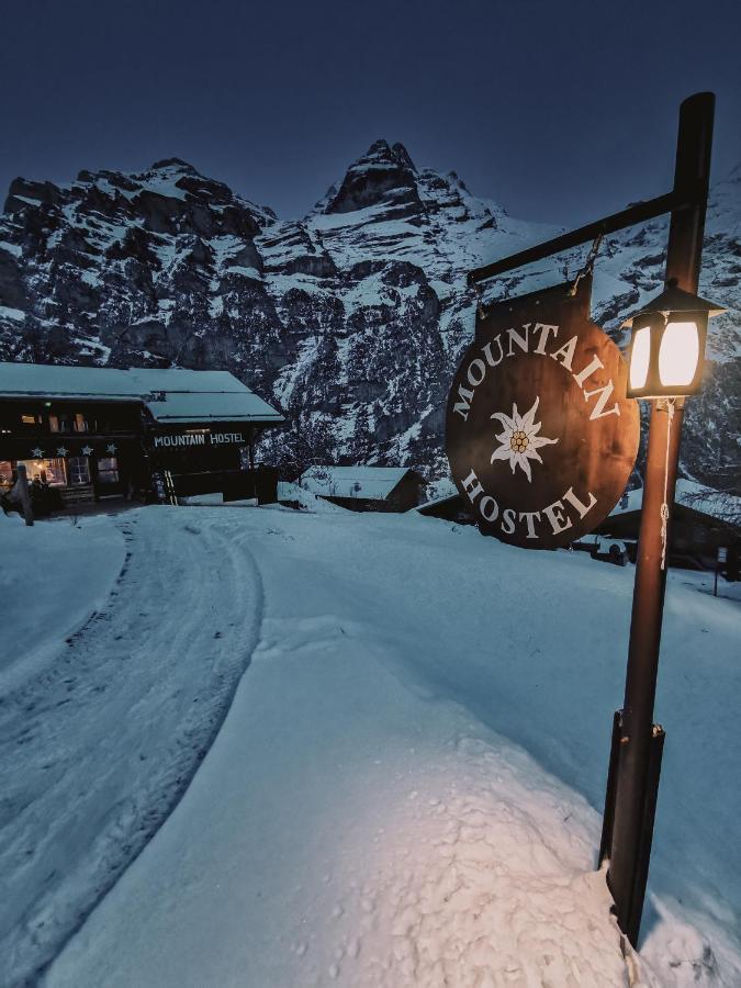 Mountain Hostel Gimmelwald Wengen Luaran gambar